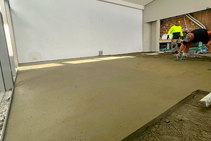 lay screed for microcement flooring